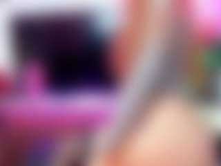 LucyBlazeY's Live Sex Cam Show
