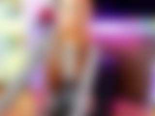 LucyBlazeY's Live Sex Cam Show