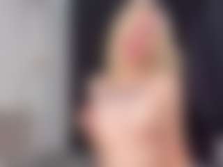MarhtaNugent's Live Sex Cam Show