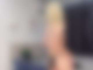MarhtaNugent's Live Sex Cam Show