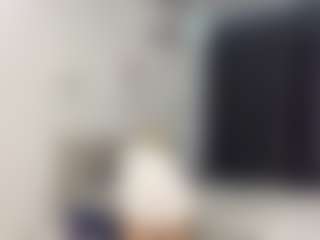 MarhtaNugent's Live Sex Cam Show