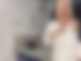 MarhtaNugent's Live Sex Cam Show