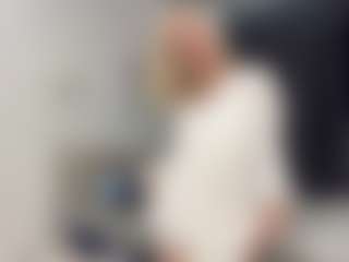 Live cam show with MarhtaNugent - Gape on CSO-WL