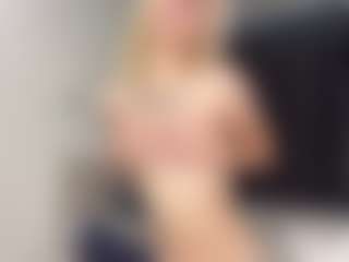 MarhtaNugent's Live Sex Cam Show