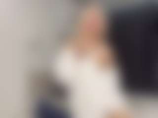 MarhtaNugent's Live Sex Cam Show