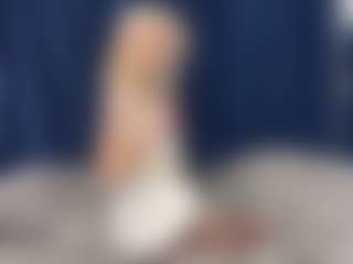 Live cam show with MarhtaNugent - Armpits on Camsoda