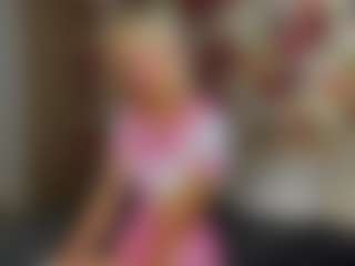 MarhtaNugent's Live Sex Cam Show