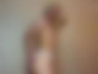 Live cam show with MarhtaNugent - Bear on boobsie.com
