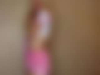 Live cam show with MarhtaNugent - Sexting on mypornchat.com