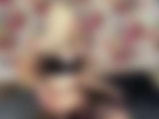 MarhtaNugent's Live Sex Cam Show