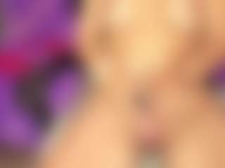 Live cam show with Megan-Fox-23 - Nipple Piercings on SquirtSoMuch