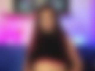 Live cam show with Megan-Fox-23 - Nipple Piercings on CamSextacy