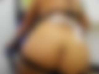 Live cam show with meganjamess - Squirt Toys on Camsoda