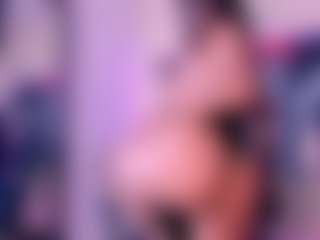 meganjamess's Live Sex Cam Show
