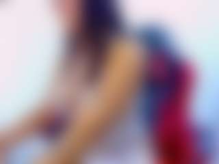 Live cam show with meganjamess - Spank Brown Hair on Camsoda