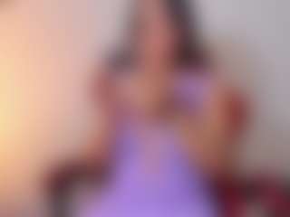 meganjamess's Live Sex Cam Show