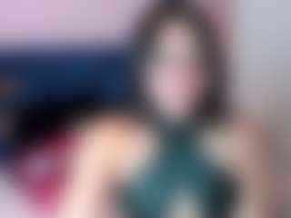 Live cam show with Mia-Wils - Fingers on Camsoda
