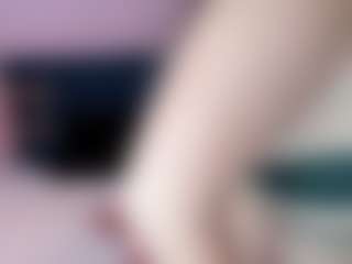 Mia-Wils's Live Sex Cam Show