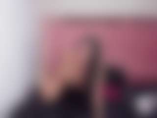 Live cam show with Mia-Wils - Domination on Camsoda
