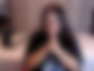 Live cam show with Mia-Wils - Dildo on live18s.com