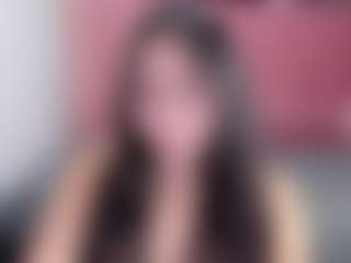 Live cam show with Mia-Wils - New Small Tits on Camsoda