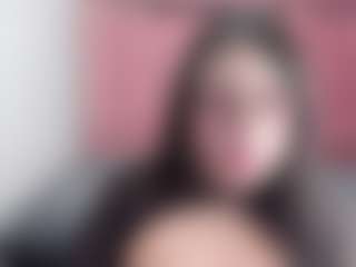 Live cam show with Mia-Wils - New Toys on livesuperchat.net