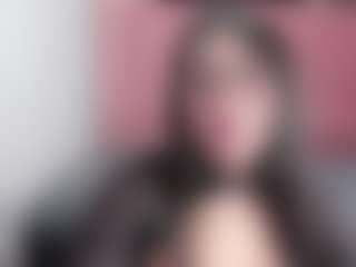 Live cam show with Mia-Wils - New Squirt on Camsoda