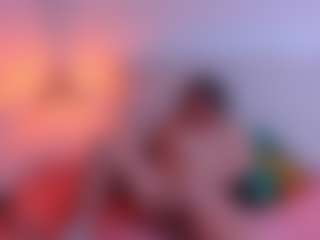 Live cam show with Mia-Wils - Green Eyes on madthumbs