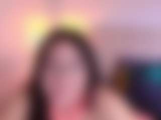 Live cam show with Mia-Wils - Green Eyes on Mixed Magazine Live