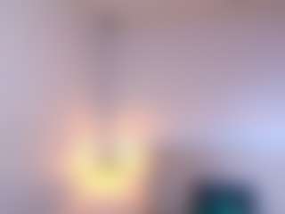 Mia-Wils's Live Sex Cam Show