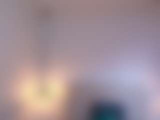 Live cam show with Mia-Wils - Dildo Or Vibrator on camtv