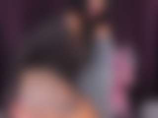 Live cam show with Rileynoxx - Thick on friskycurves.com
