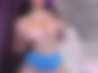 Live cam show with Rileynoxx - Domination on StripNow