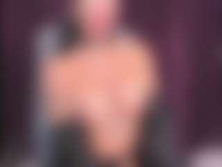 Rileynoxx's Live Sex Cam Show