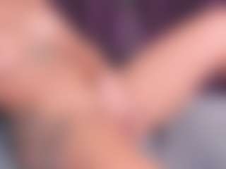 Live cam show with Rileynoxx - Lush MILF on Strip Flash - Live Sex Shows