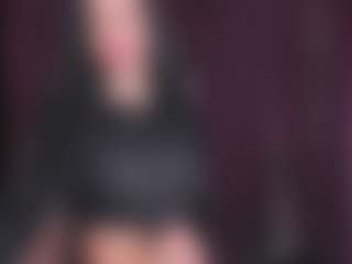 Live cam show with Rileynoxx - Thick on Camsoda