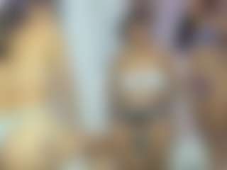 roosalysmitth's Live Sex Cam Show