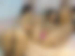 Live cam show with roosalysmitth - Small Tits on luckytryst.com