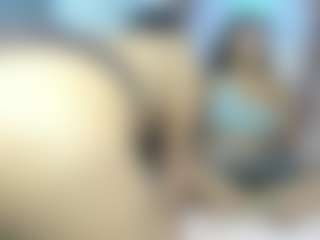 Live cam show with roosalysmitth - Brown Eyes on Camsoda