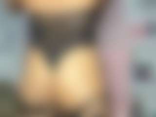 Live cam show with roosalysmitth - Lingerie on Camsoda