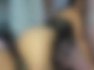 roosalysmitth's Live Sex Cam Show