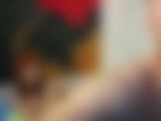 Live cam show with RoseandViktor - Muscle on TottyGirls