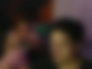 RoseandViktor's Live Sex Cam Show
