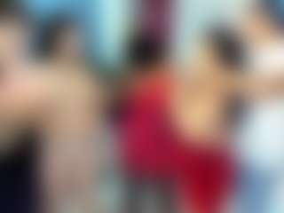 Live cam show with thesecrets-cooking - New Young Adult on live18s.com