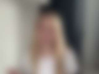 AndreaMordeci's Live Sex Cam Show