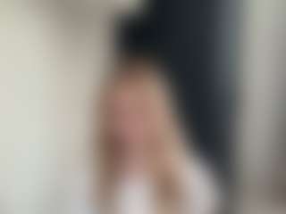 AndreaMordeci's Live Sex Cam Show