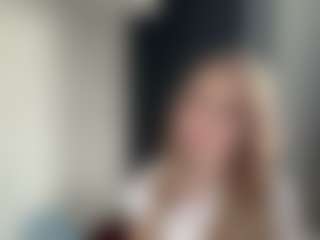 AndreaMordeci's Live Sex Cam Show