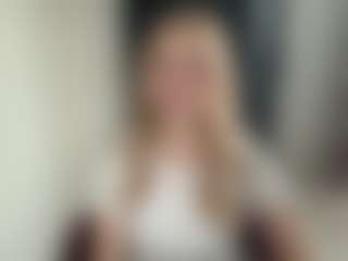 AndreaMordeci's Live Sex Cam Show