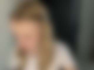 Live cam show with AndreaMordeci - Public on Uber Horny