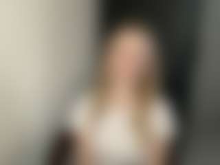 AndreaMordeci's Live Sex Cam Show